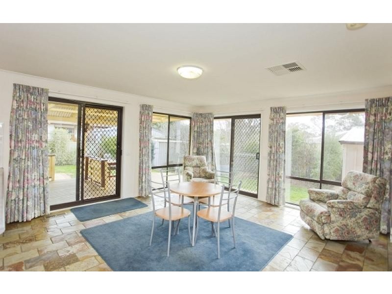 15 Kissane Crescent, Evatt ACT 2617