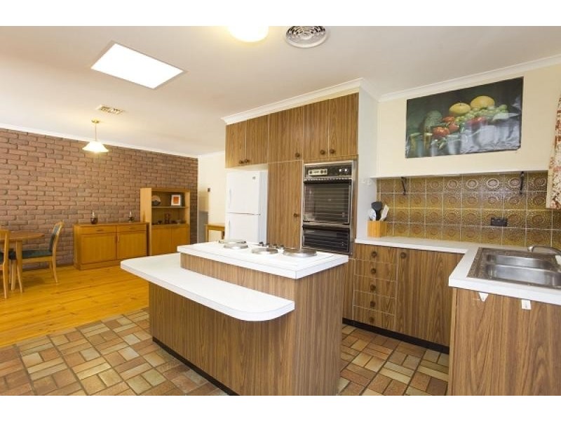 11 Tilden Place, Cook ACT 2614