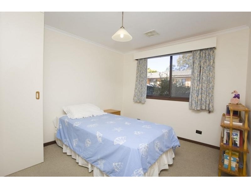11 Tilden Place, Cook ACT 2614