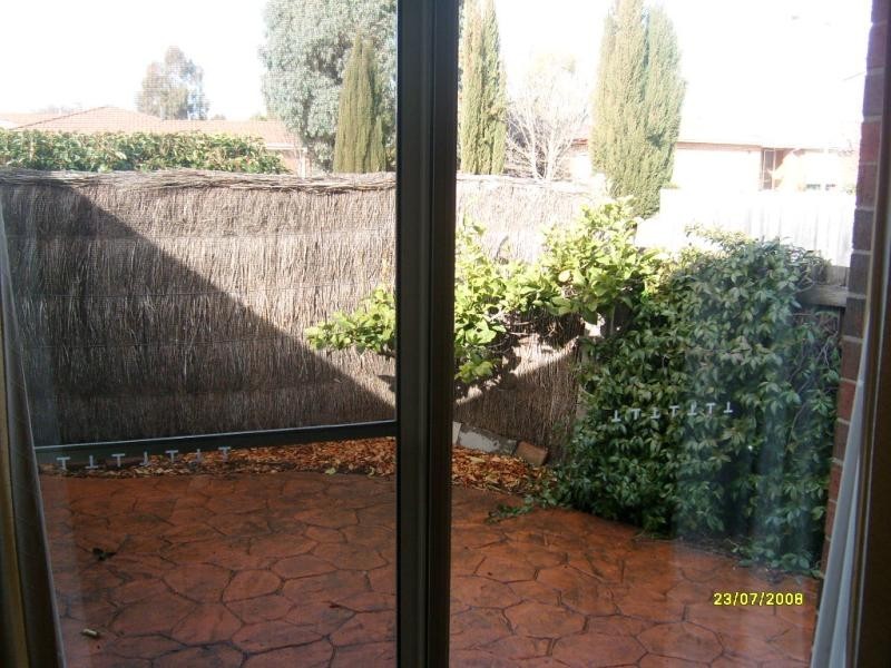 5 Elyard Place, Dunlop ACT 2615