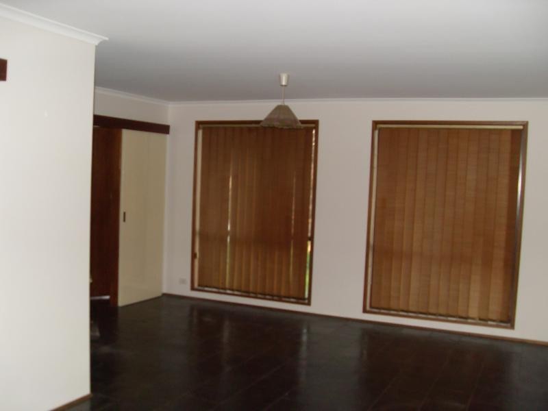 6 McArthur Place, Latham ACT 2615