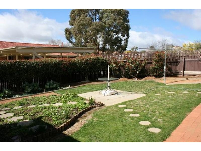 37 Ennor Crescent, Florey ACT 2615