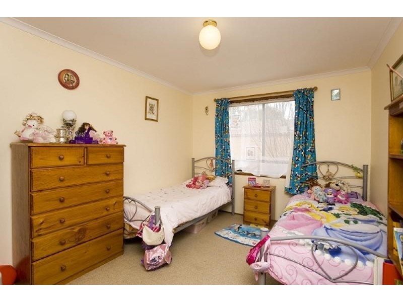 6 Summerville Crescent, Florey ACT 2615