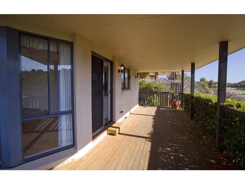34 Kangaroo Close, Nicholls ACT 2913