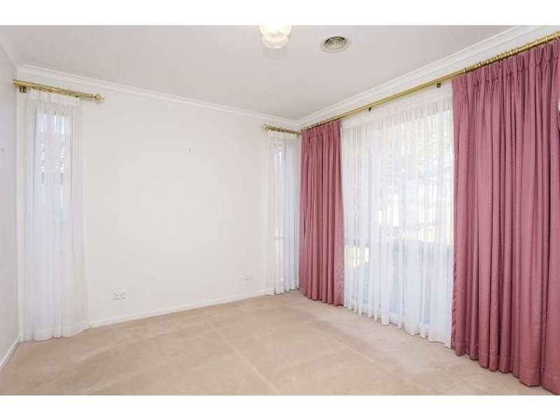 34 Kangaroo Close, Nicholls ACT 2913
