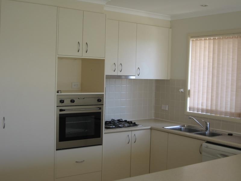 59 Hugh McKay Crescent, Dunlop ACT 2615