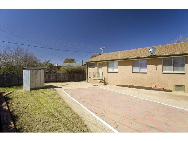 3 Weigall Place, Macgregor ACT 2615