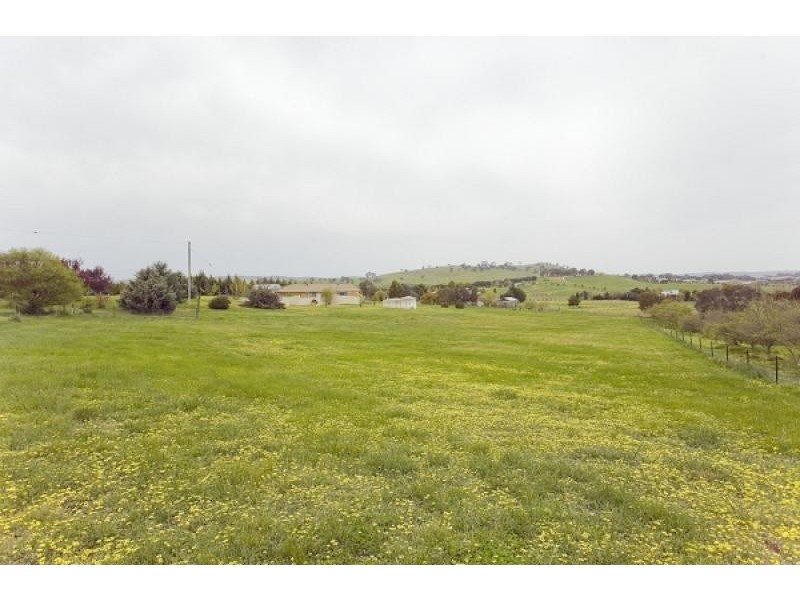 13 Davis Circuit, Murrumbateman NSW 2582