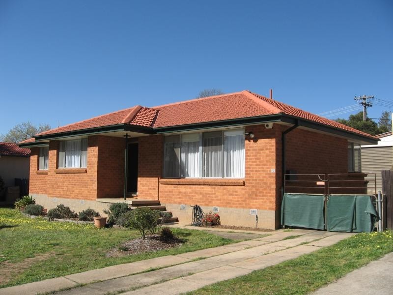 39 Mcmaster Street, Scullin ACT 2614
