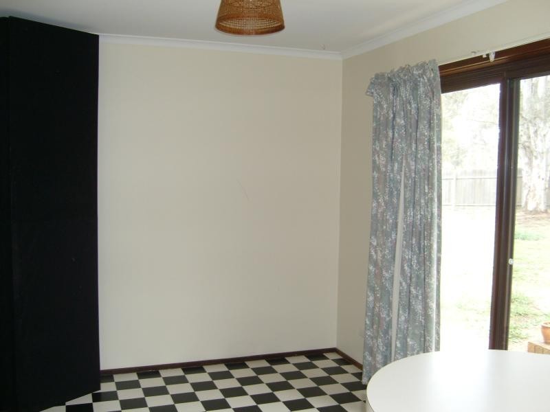 8 Skertchly Place, Florey ACT 2615