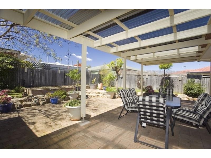 11 Dacomb Court, Dunlop ACT 2615
