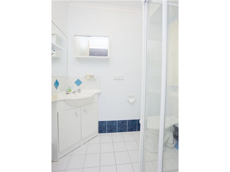 11 Dacomb Court, Dunlop ACT 2615
