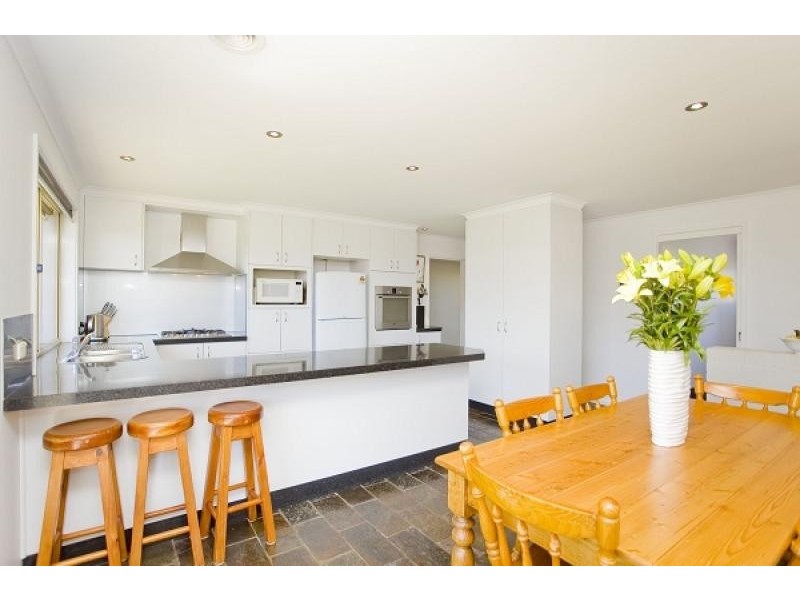 11 Hamblin Place, Florey ACT 2615