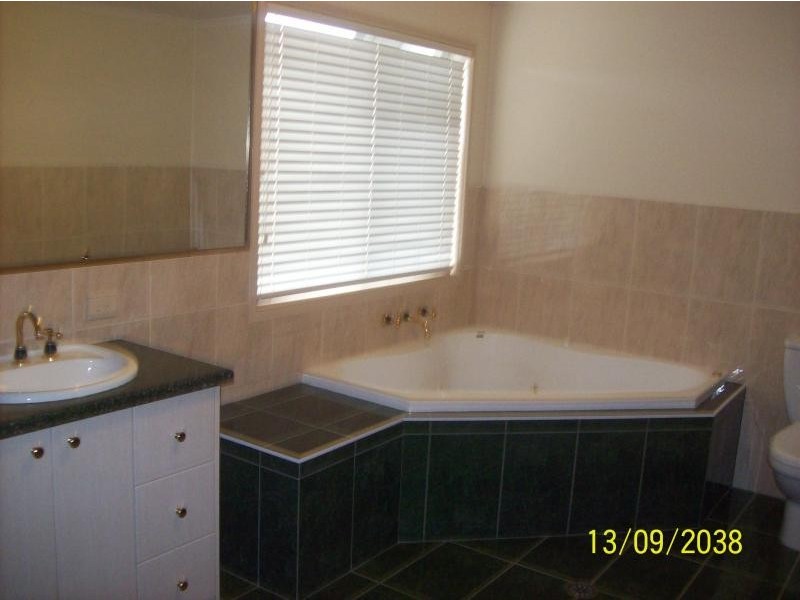 131 Temperley Street, Nicholls ACT 2913