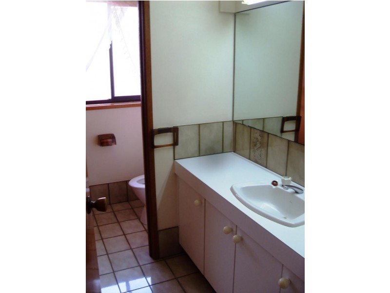 8 Monson Place, Mckellar ACT 2617