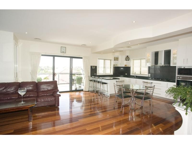 307 Gundaroo Drive, Gungahlin ACT 2912