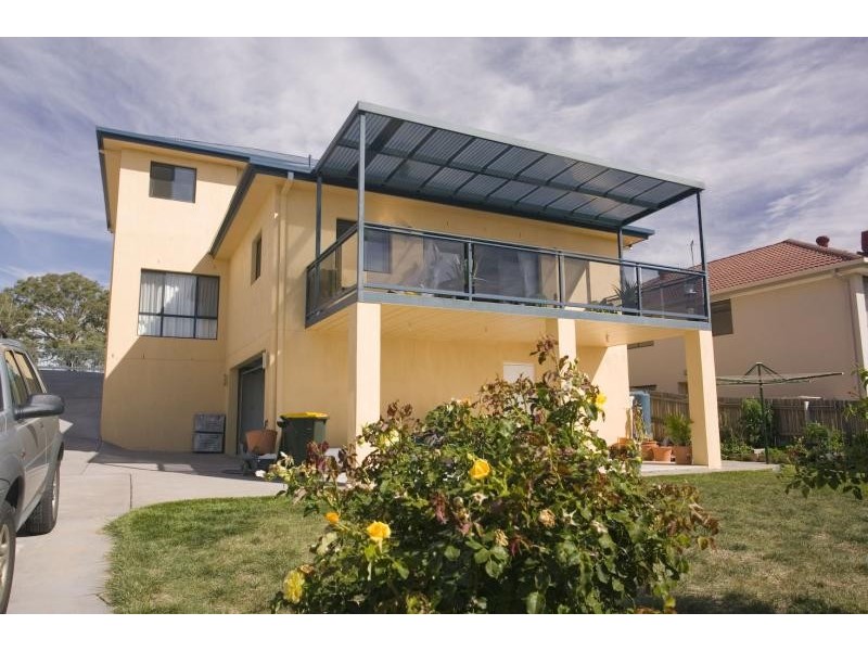 307 Gundaroo Drive, Gungahlin ACT 2912