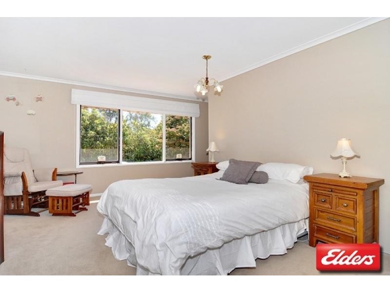 51 Wrenfordsley Place, Latham ACT 2615
