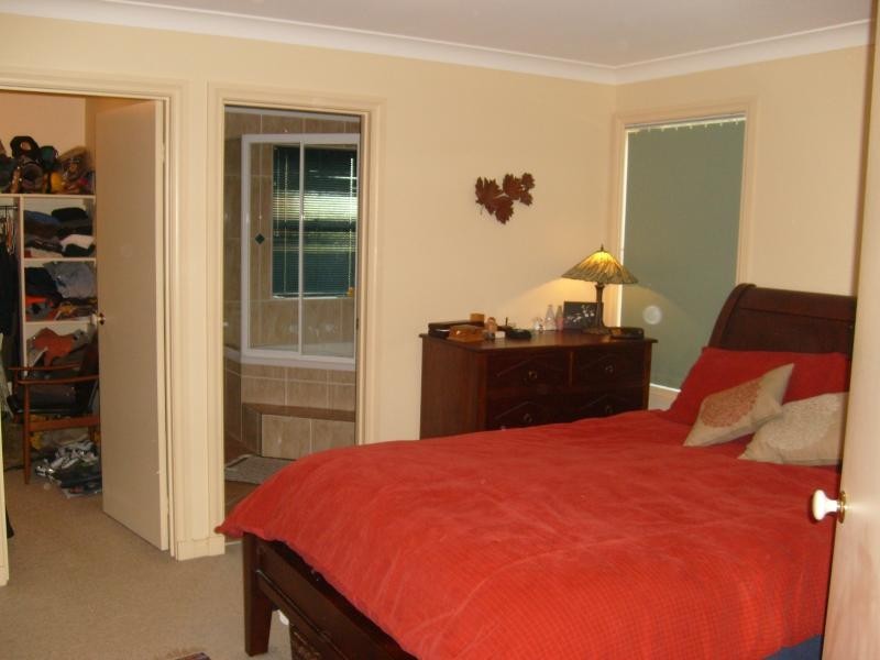 44 Amagula Avenue, Ngunnawal ACT 2913