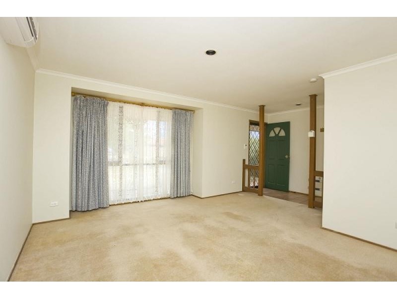 16 Grover Crescent, Mckellar ACT 2617