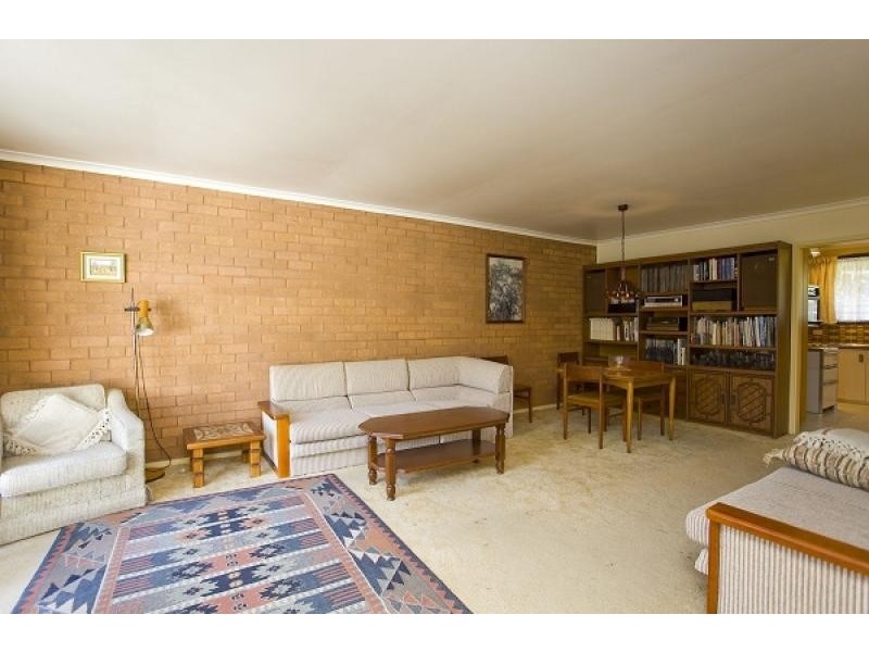 8 Hargrave Street, Scullin ACT 2614