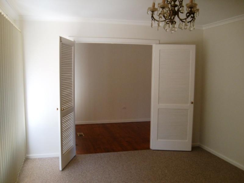 50 Dwyer Street, Cook ACT 2614