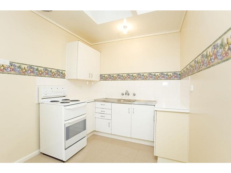 10 Packham Place, Charnwood ACT 2615