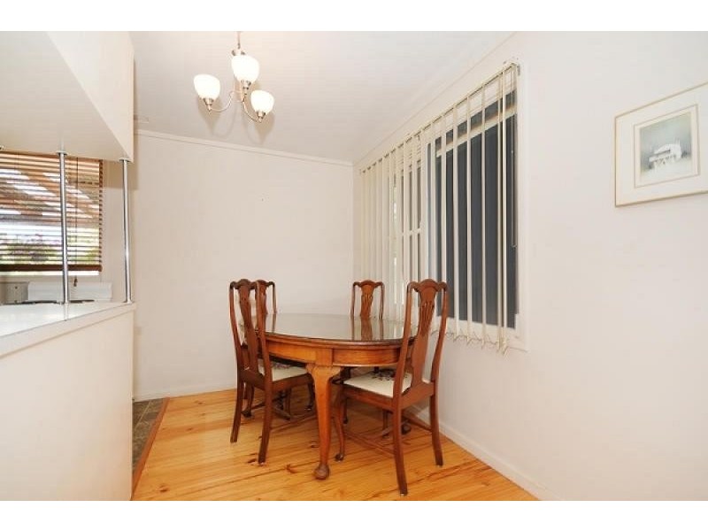 12 Macfarland Crescent, Chifley ACT 2606