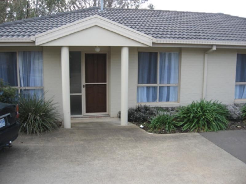 7/131 Britten Jones Drive, Holt ACT 2615