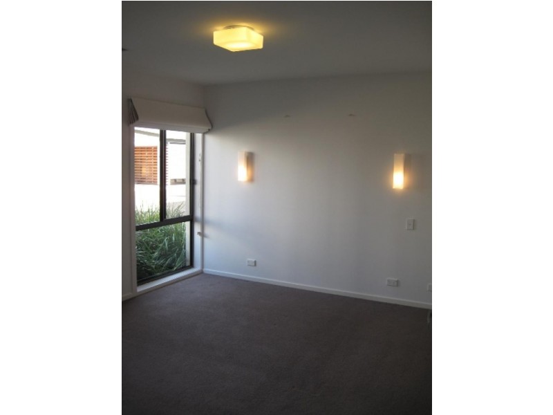 71/395 Antill Street, Watson ACT 2602