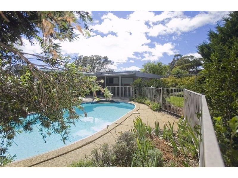 13 Clint Place, Macquarie ACT 2614