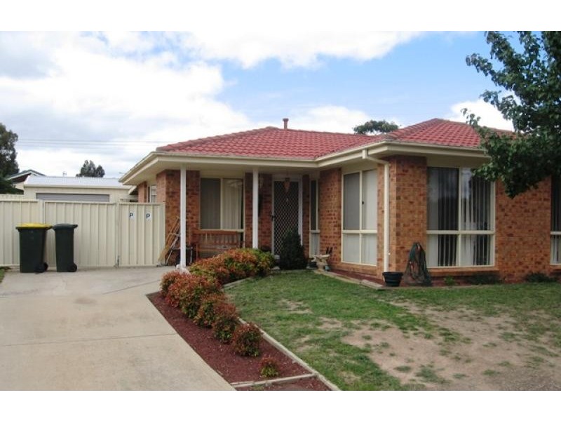 5 Matzek Place, Dunlop ACT 2615