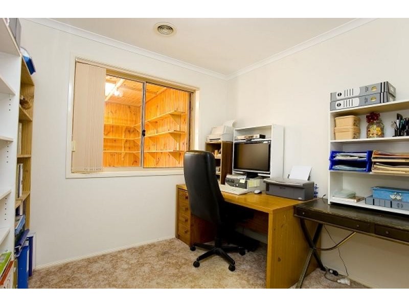8 Gunyan Place, Ngunnawal ACT 2913