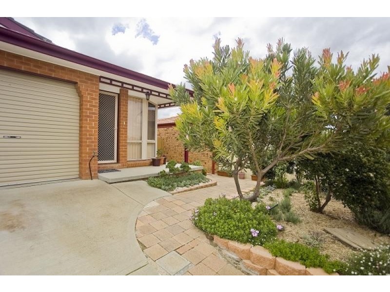 8 Gunyan Place, Ngunnawal ACT 2913