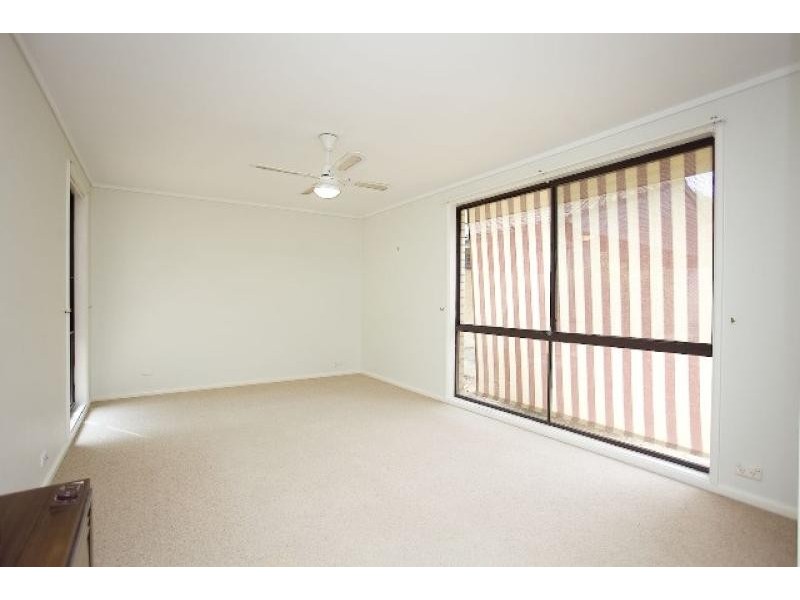 10 Packham Place, Charnwood ACT 2615