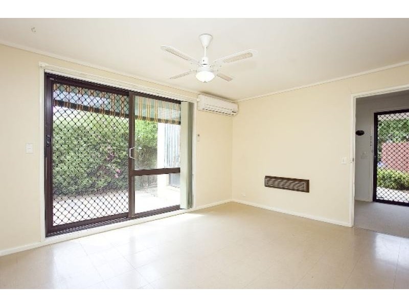 10 Packham Place, Charnwood ACT 2615
