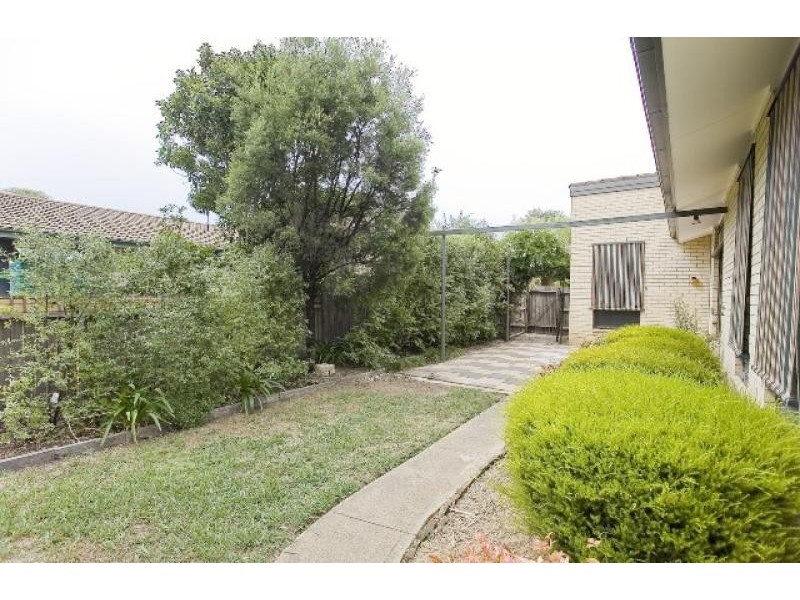 10 Packham Place, Charnwood ACT 2615
