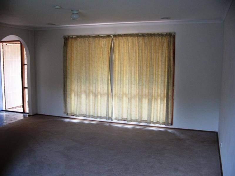 16 Hamlet Place, Florey ACT 2615