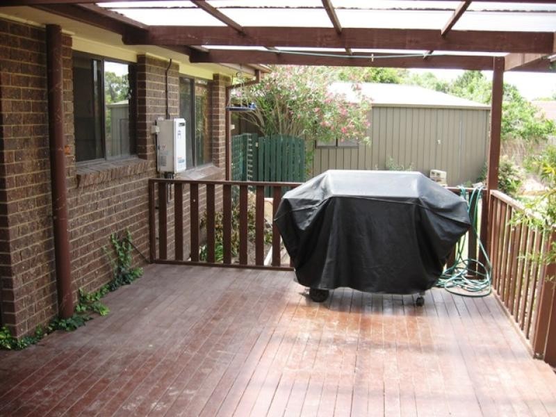 16 Hamlet Place, Florey ACT 2615