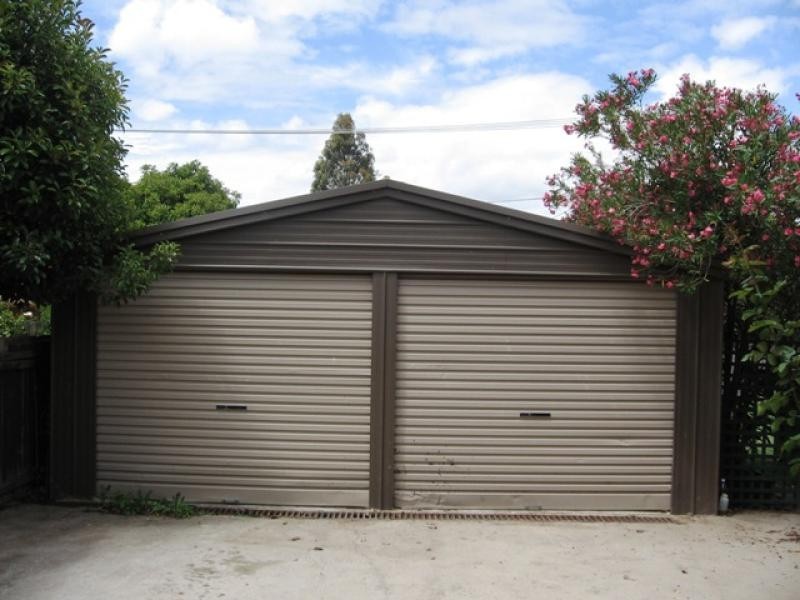 16 Hamlet Place, Florey ACT 2615
