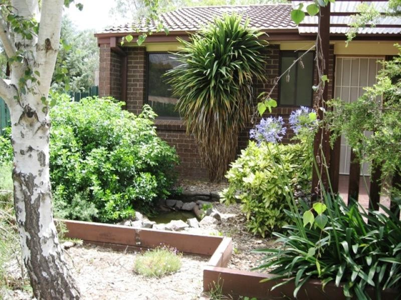 16 Hamlet Place, Florey ACT 2615