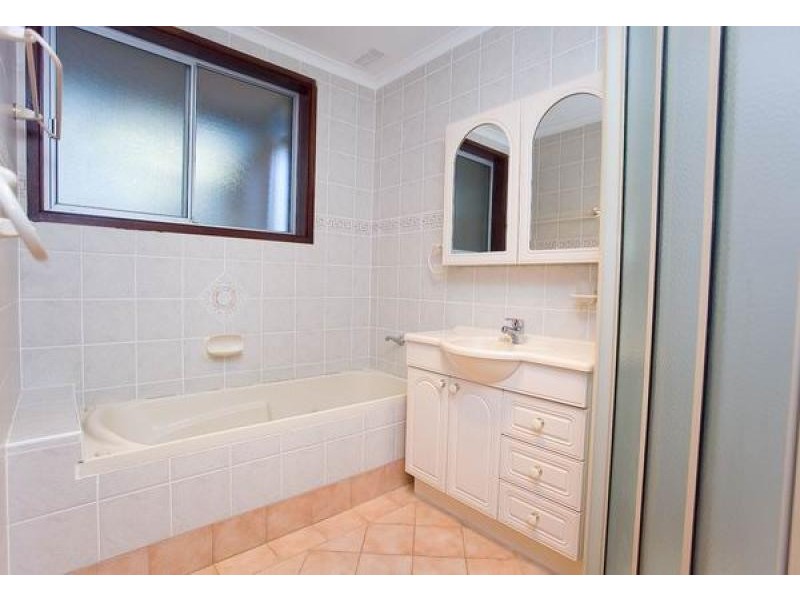 5 MacDowell Street, Evatt ACT 2617