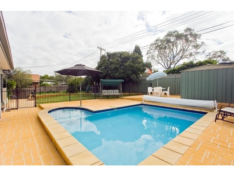 83 Sternberg Crescent, Wanniassa ACT 2903