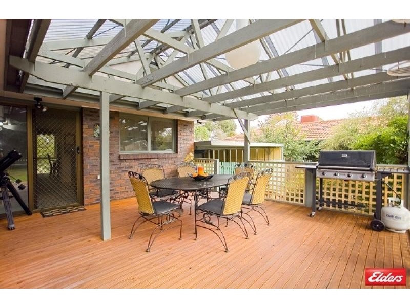 83 Sternberg Crescent, Wanniassa ACT 2903