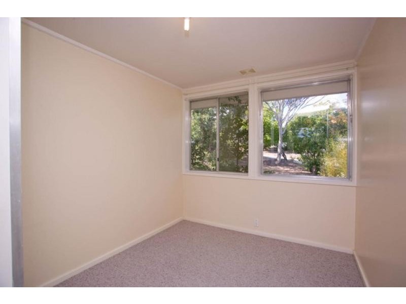4 Grigson Place, Macgregor ACT 2615