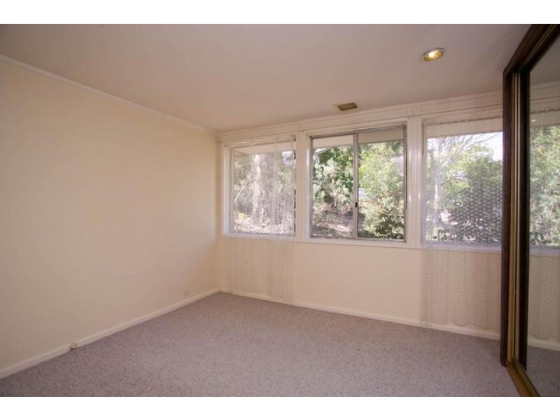 4 Grigson Place, Macgregor ACT 2615