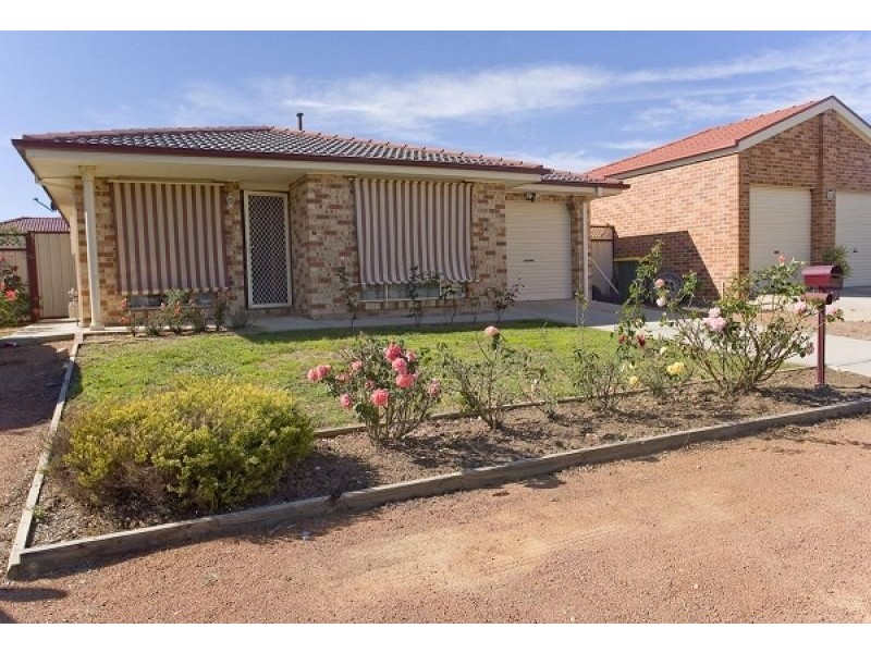 10 Hobday Place, Dunlop ACT 2615