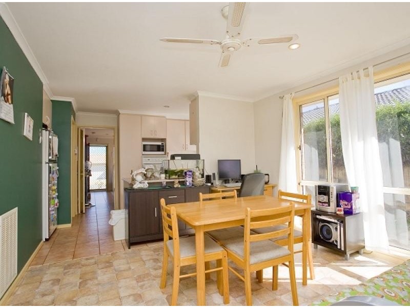 10 Hobday Place, Dunlop ACT 2615