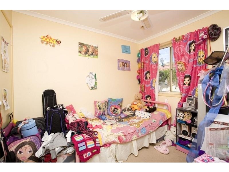 10 Hobday Place, Dunlop ACT 2615