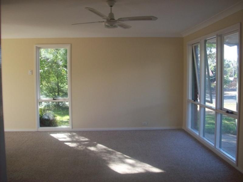 10 Gurner Place, Latham ACT 2615